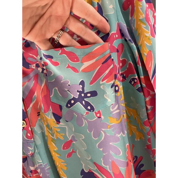 Lilly Pulitzer Trippin and Sippin Elsa Silk Popover Blouse Size M Pink Flowers - Picture 7 of 9